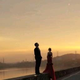 十字架上的天使