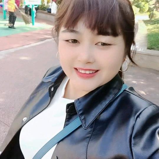 七妹。邓