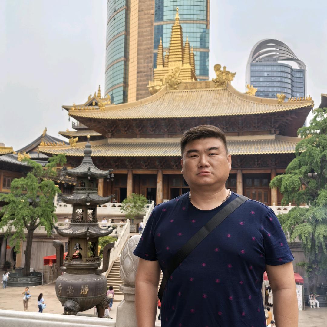 奔跑在高速公路上的蜗牛