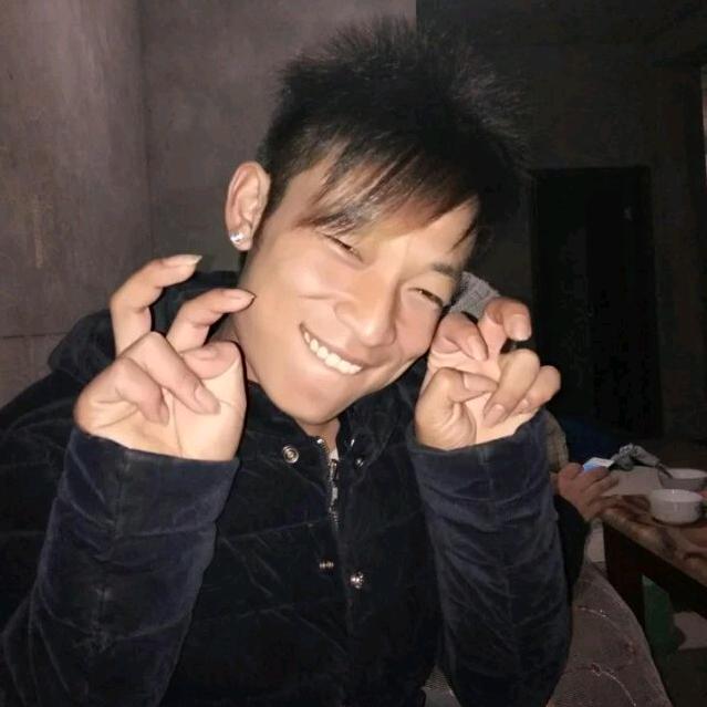 凪卄@