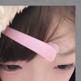 黄色怪叫兔