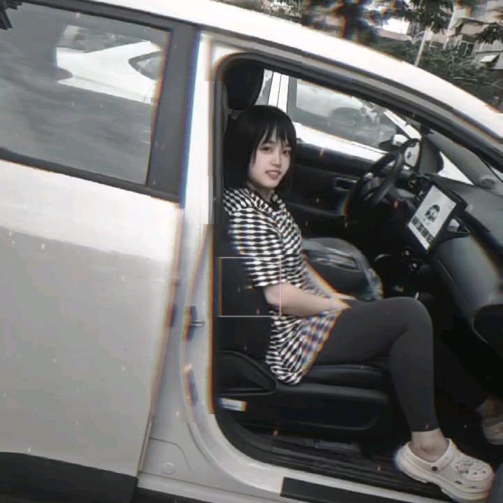 是艳艳呀（对口型唱歌）