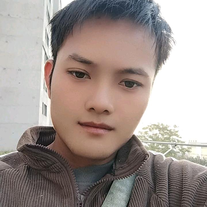 ღ᭄ꦿ °小笨蛋এ⁵²º
