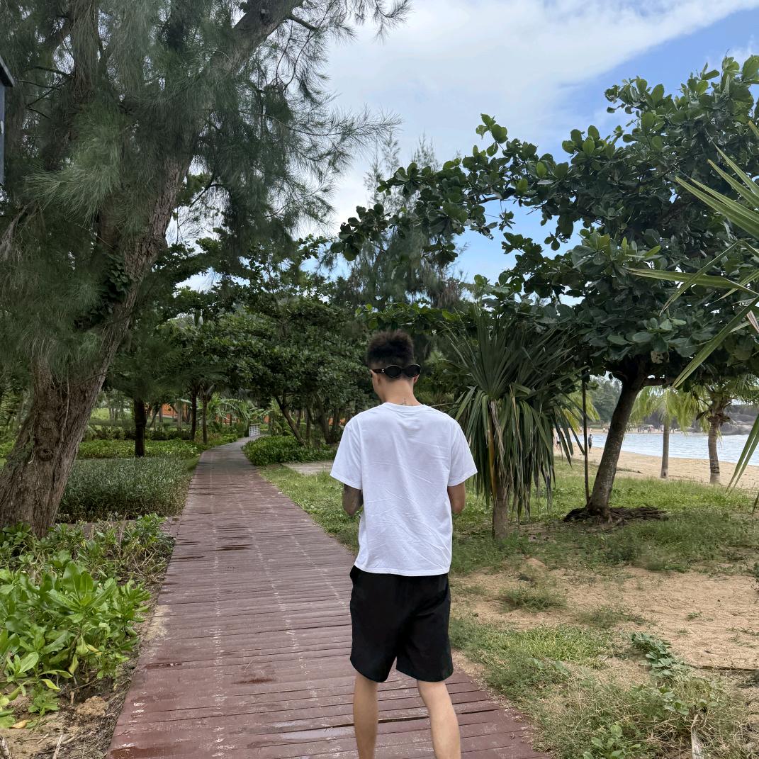 中国男生🇨🇳.