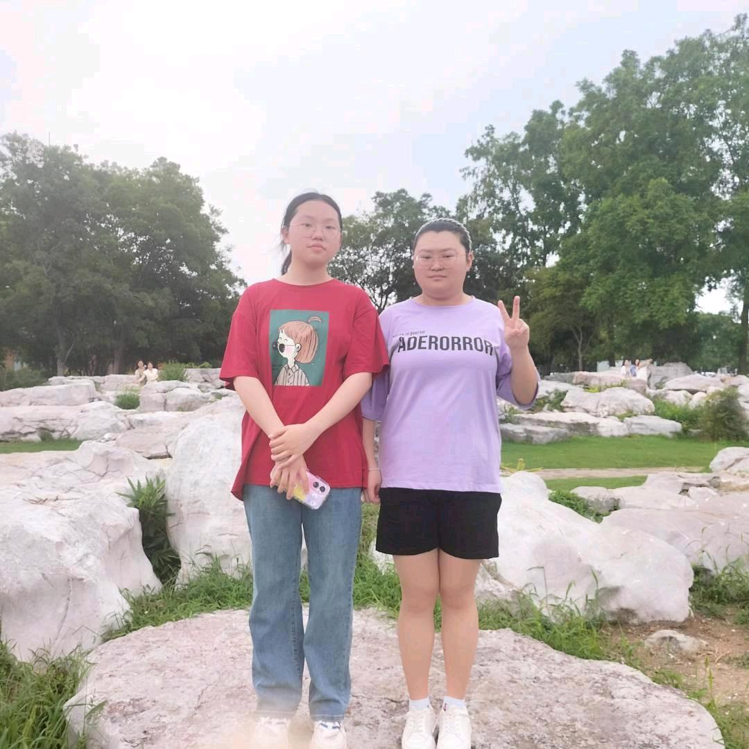 丽丽