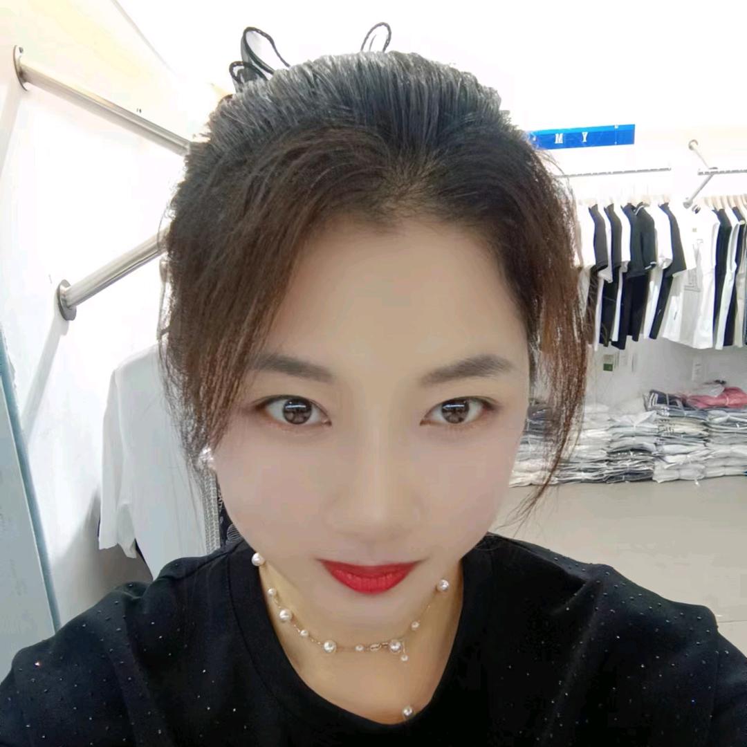 四川小表妹♥