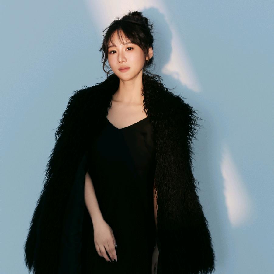 小柒