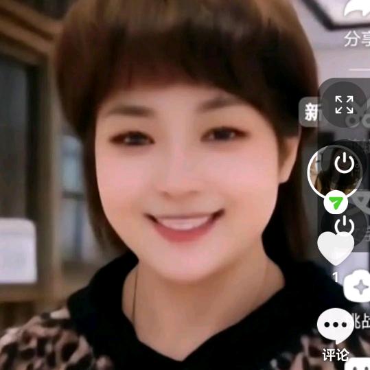 四䄹花开.🎤.下午1点50开播