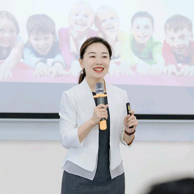 这个私塾娓娓动听