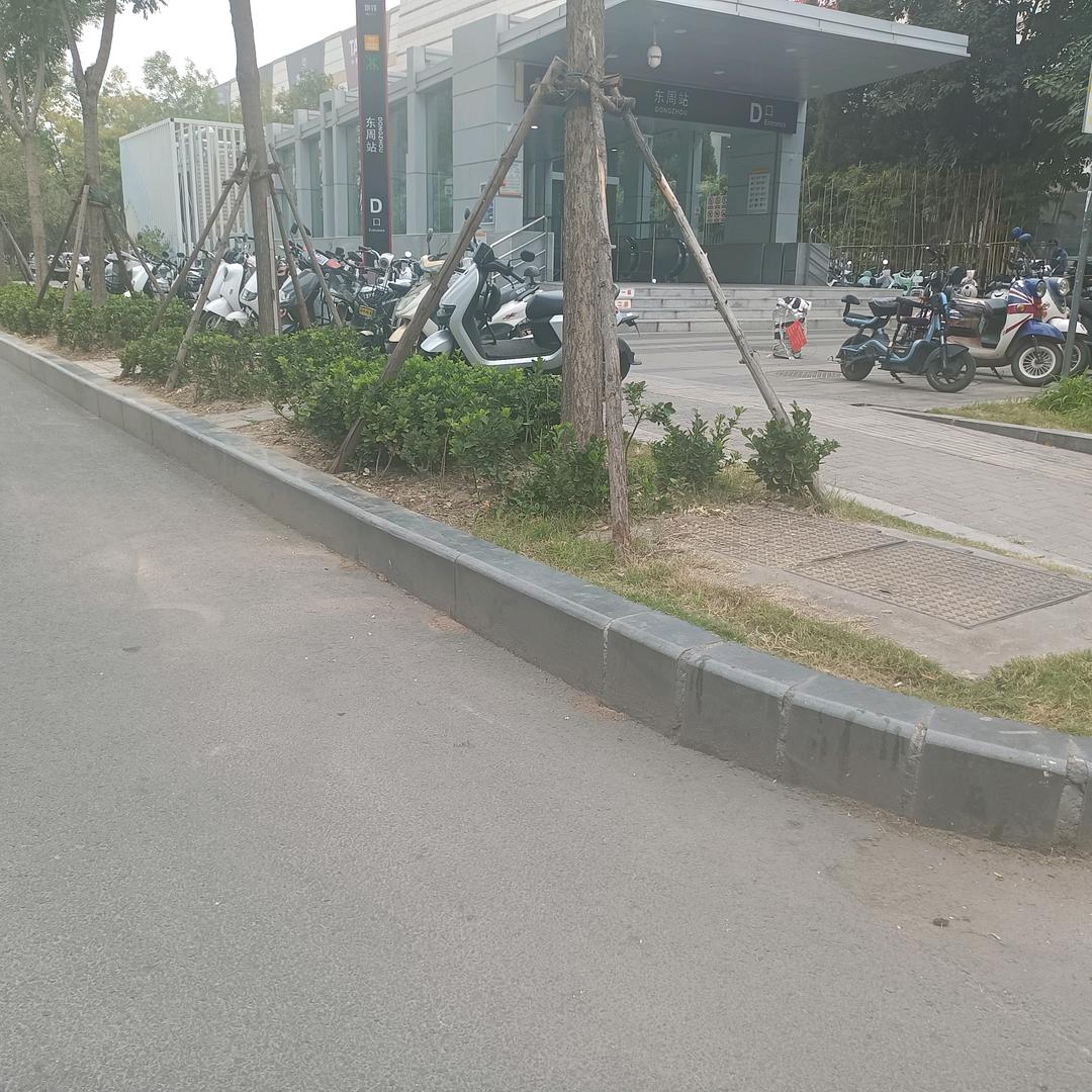 低调做人高调做事，爱过错过那就放手不要再