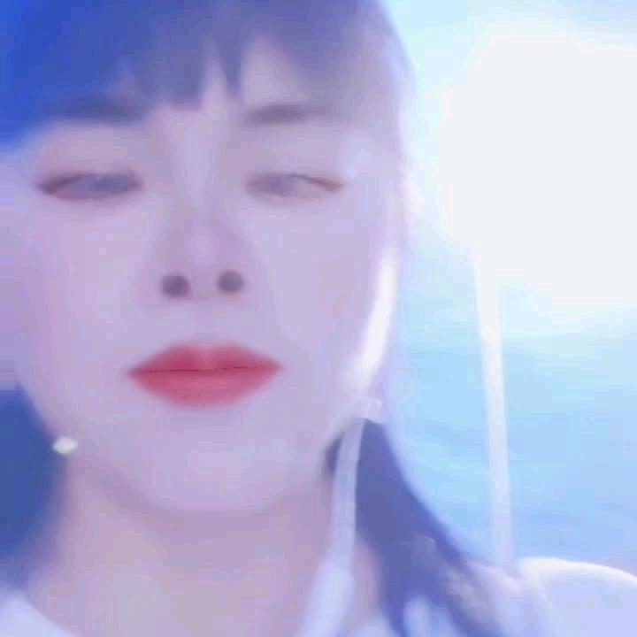 心中有苦向谁说？单身一人。