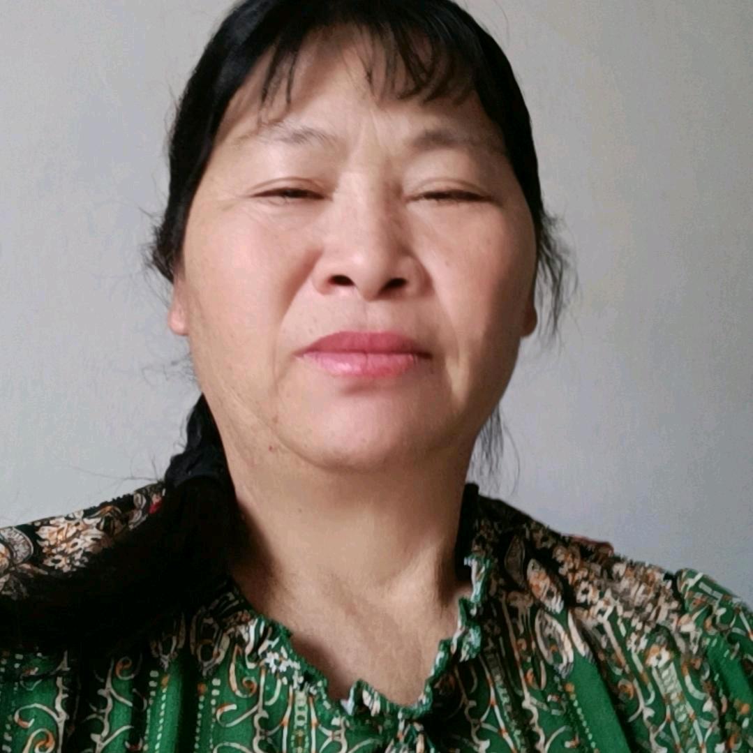 微笑背后的辛酸