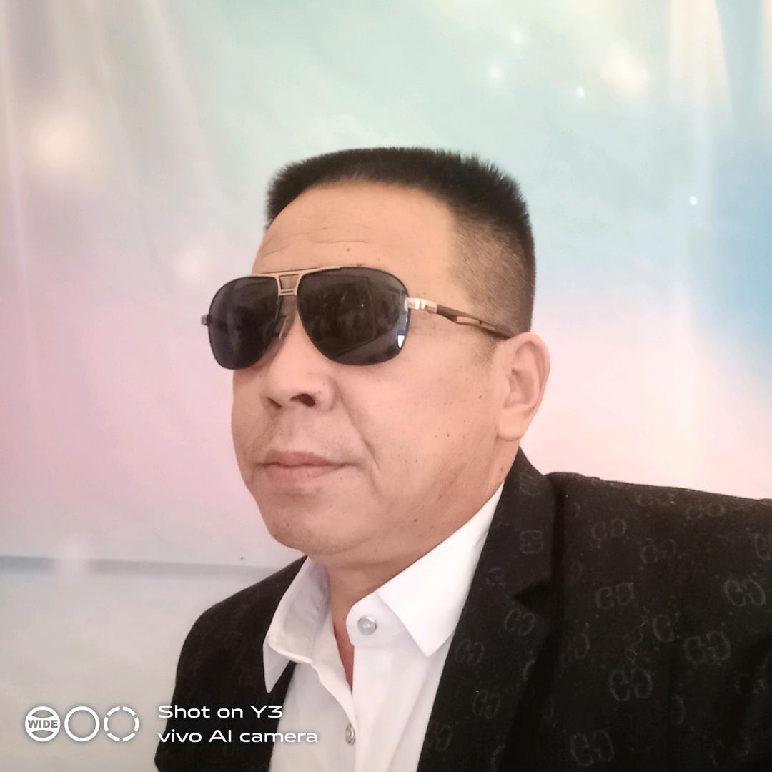 强哥正能量（晚上9点8分直播)