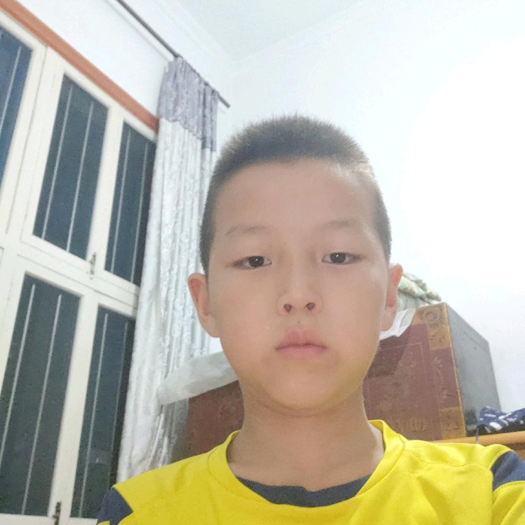 红旗飘飘