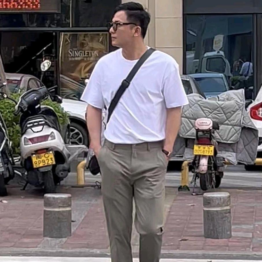 哐哧哐哧