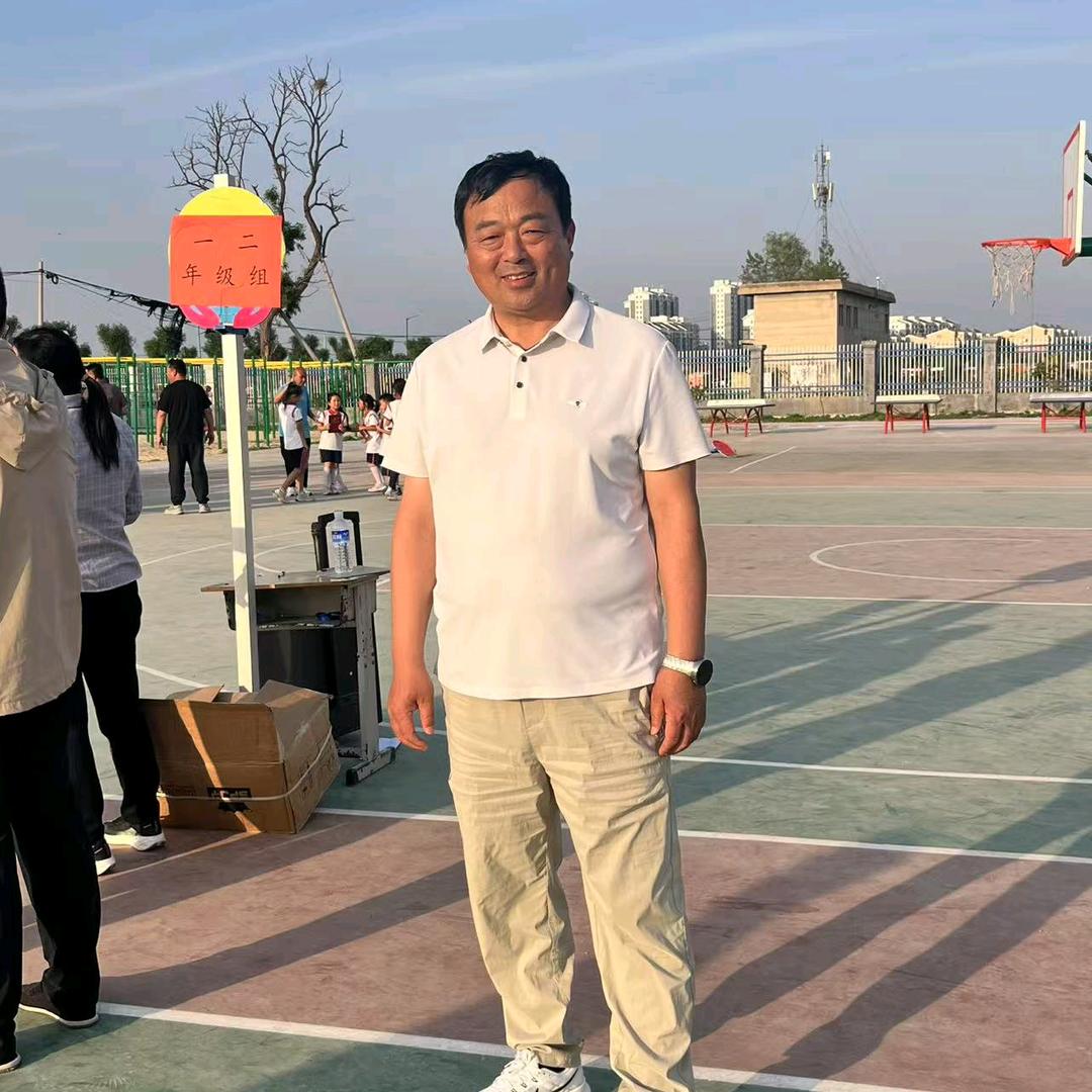闫什宏达超市