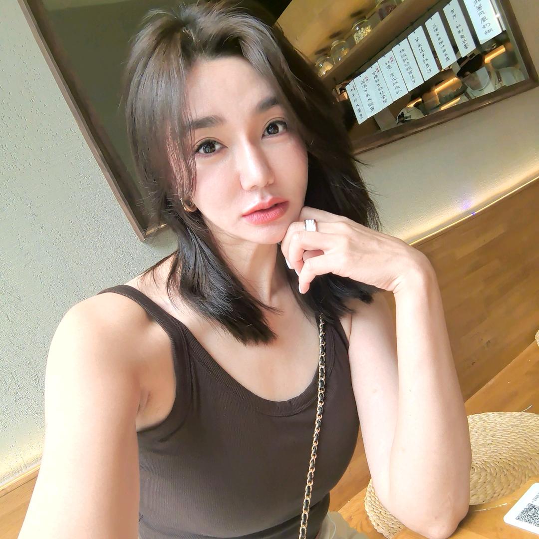 蕾lei