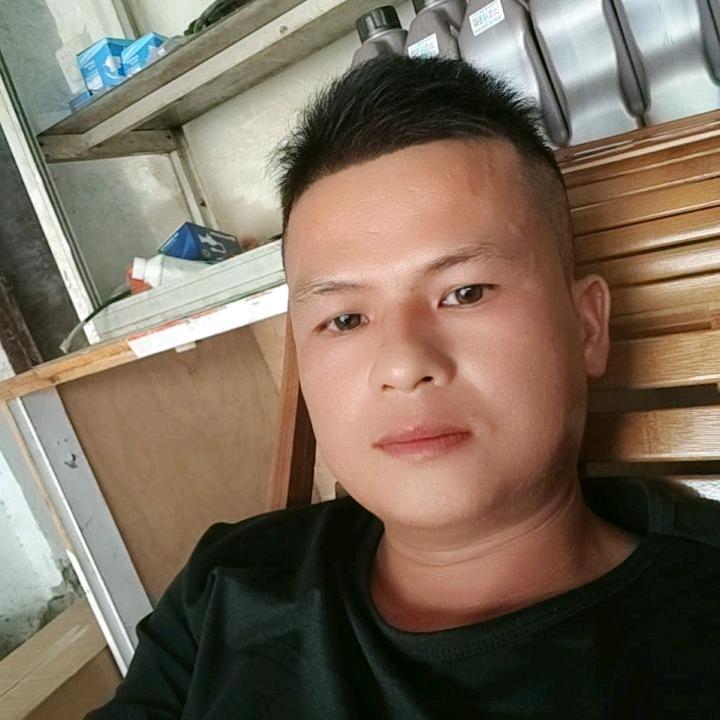 小伙子