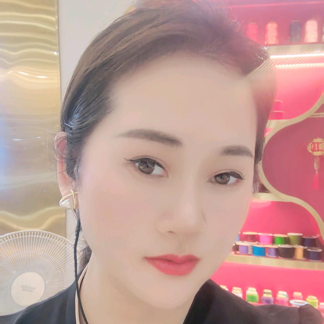 👸当代女王