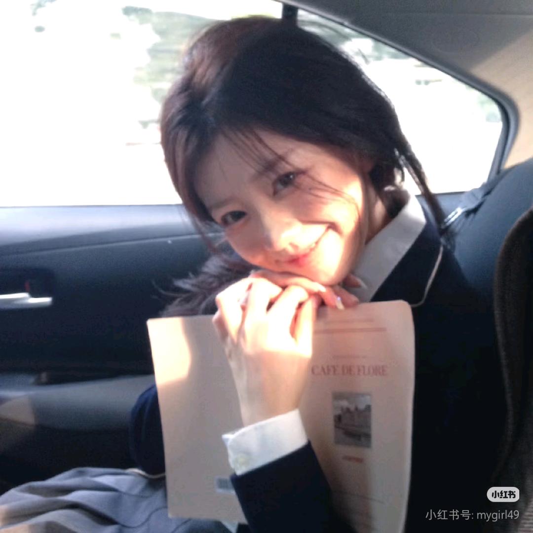 小晴不笨👻