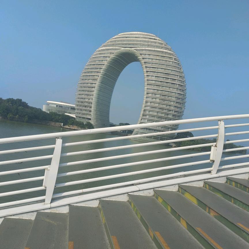 素颜很傲娇