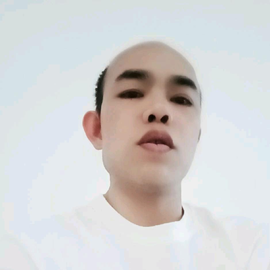 🌝᭄沉默💞