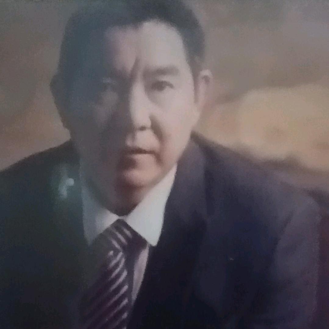 一枝小叶空中飞翔