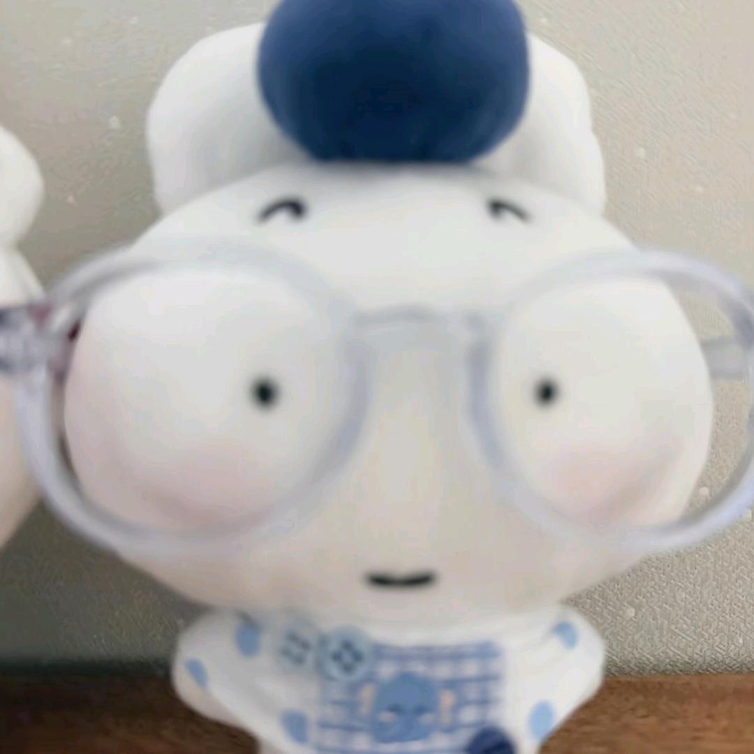 裴伴