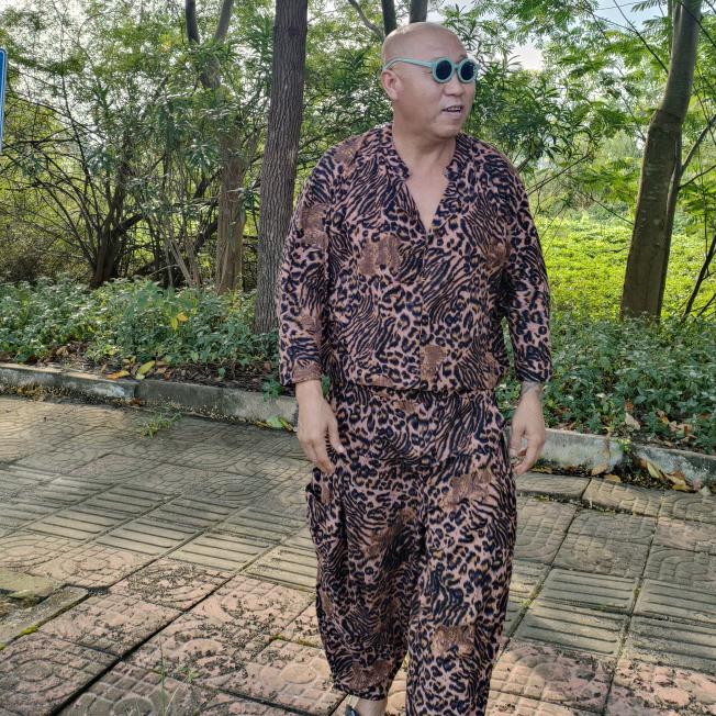 单身情哥！！！