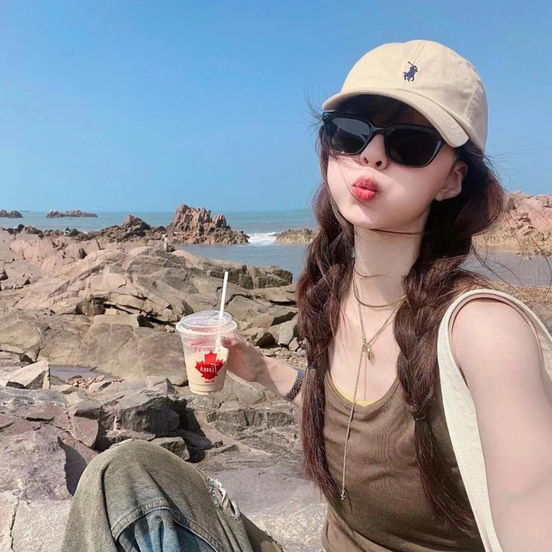 𝗠𝗮𝗸𝗮𝗯𝗮𝗸𝗮.