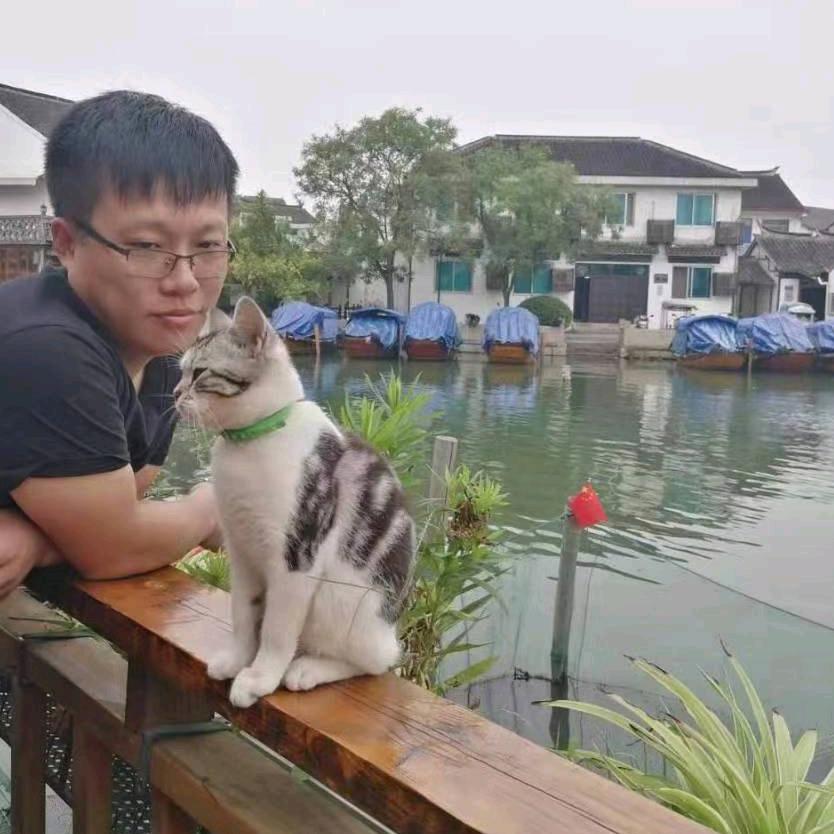哈尔滨创世UV喷绘-吕海波