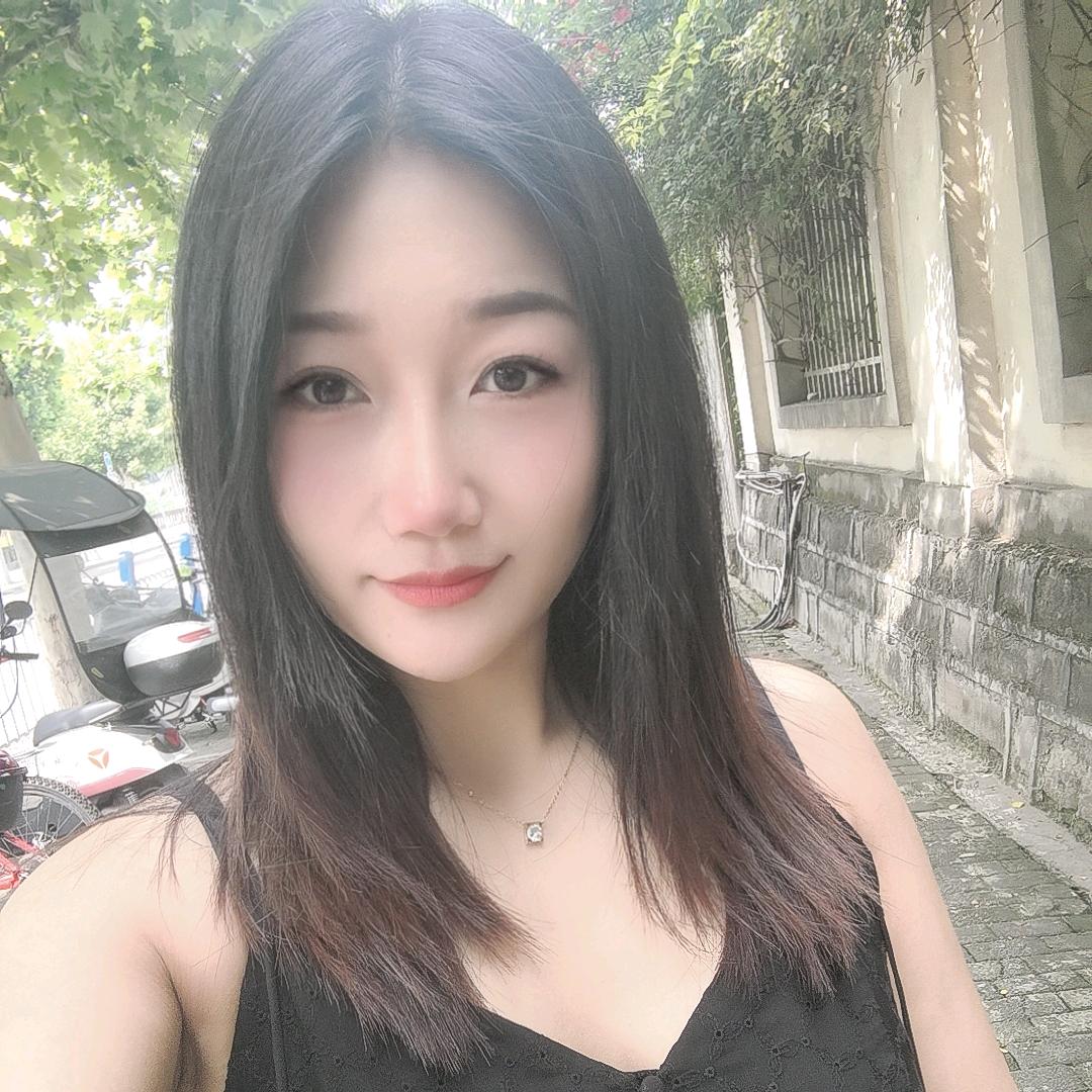 杨小庆