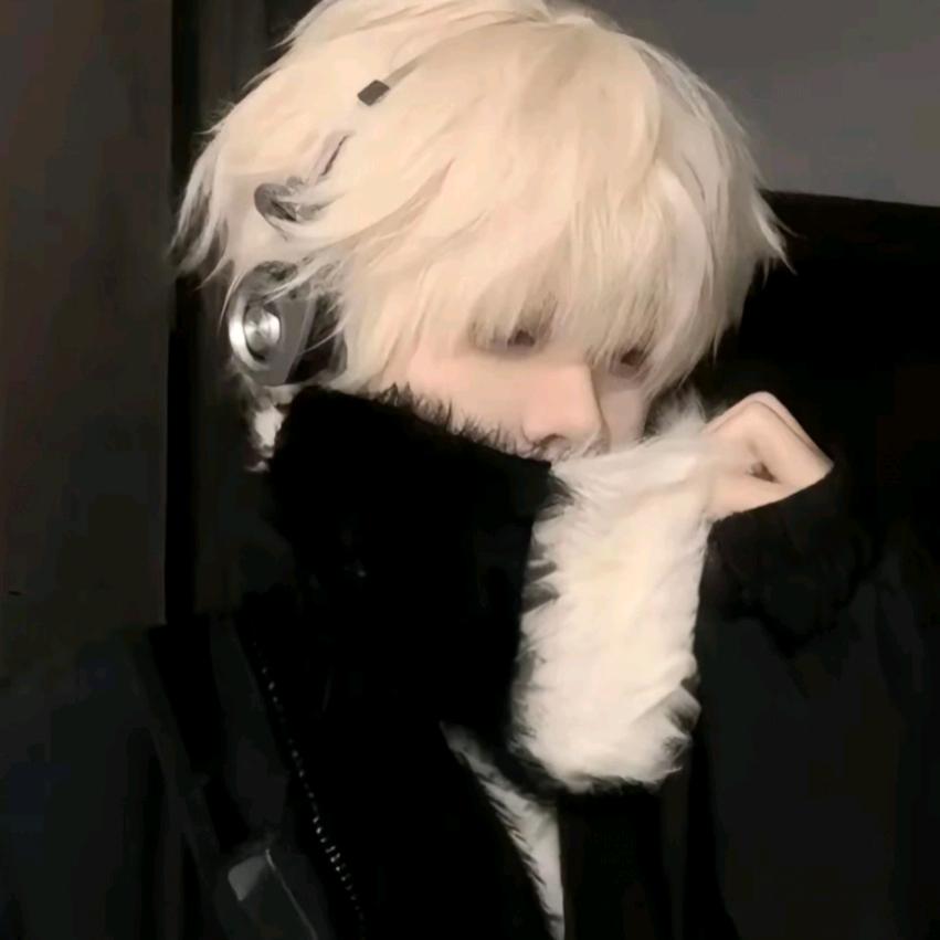 微生泠