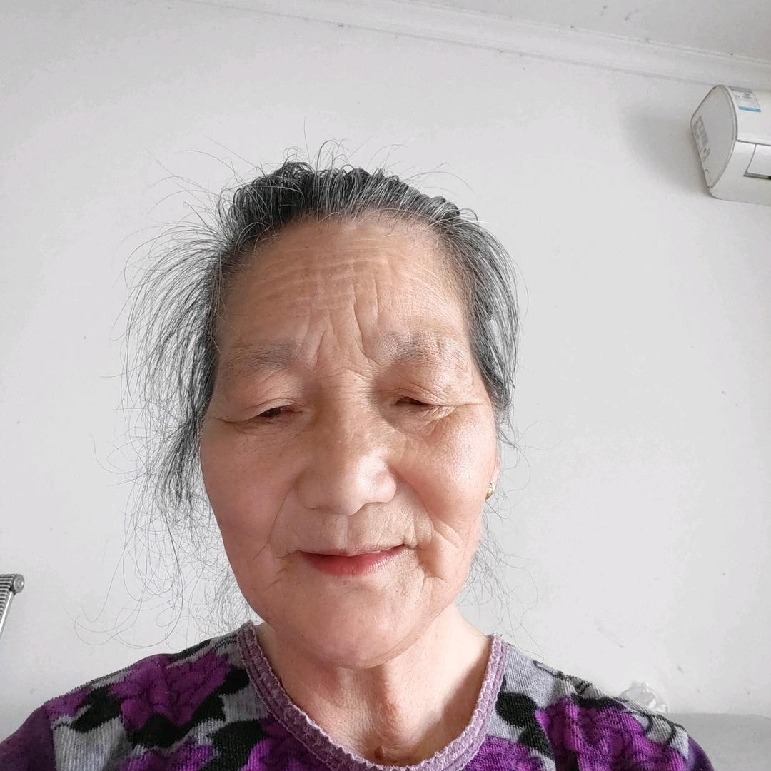 香香姐每天早上6.30开播