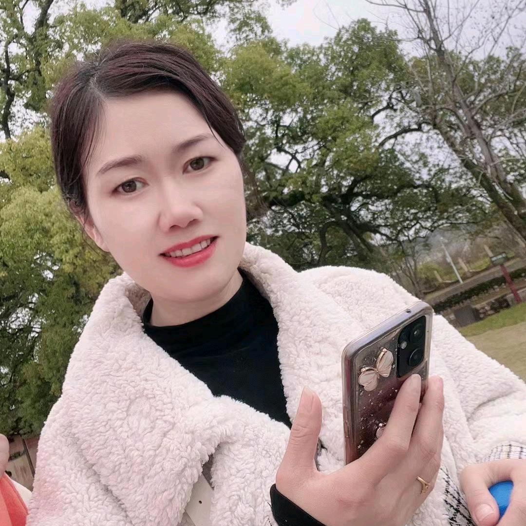 燕微，🎤(晚上10点10分开播)