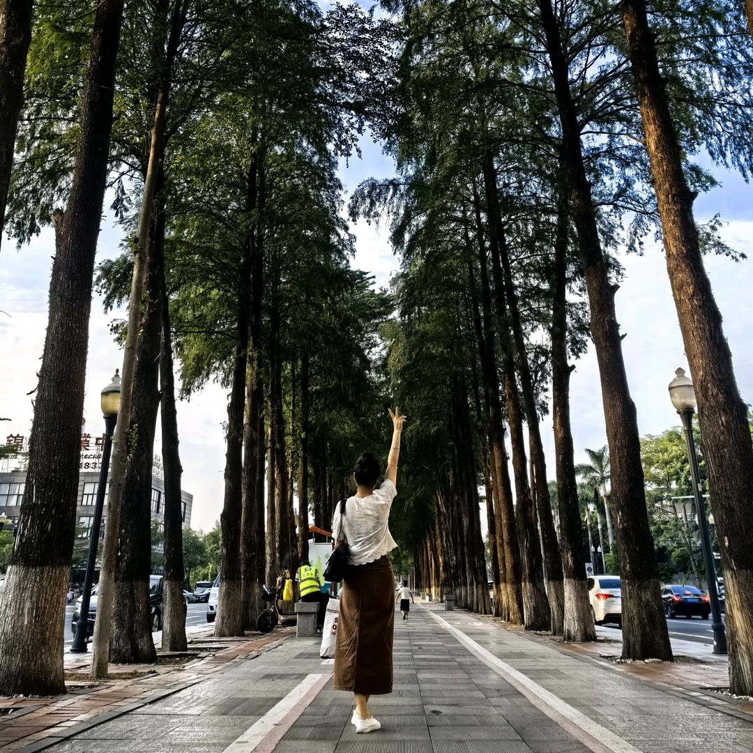 两个单酒窝（拒私聊）