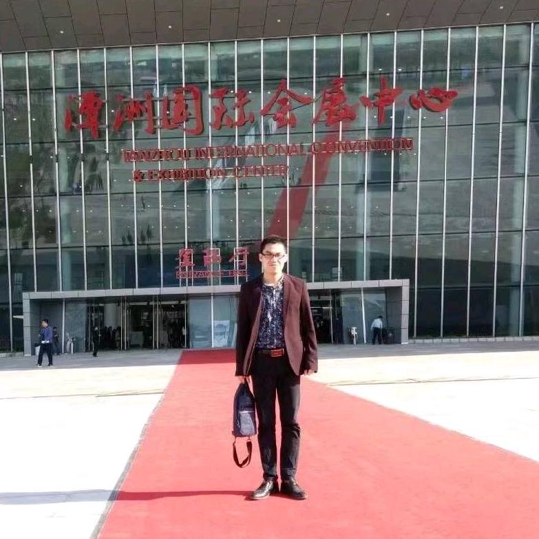 卫丽皇爵五金