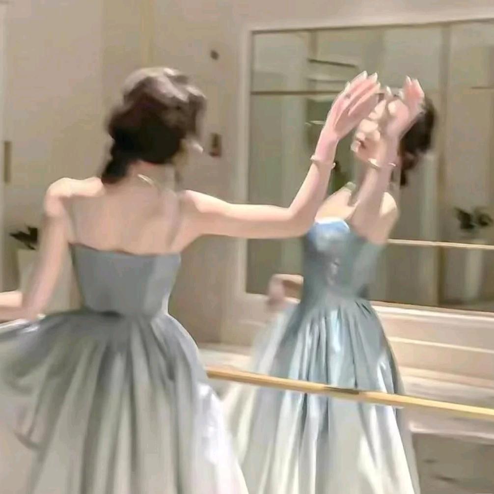 pia叽摔了吱屋猪.