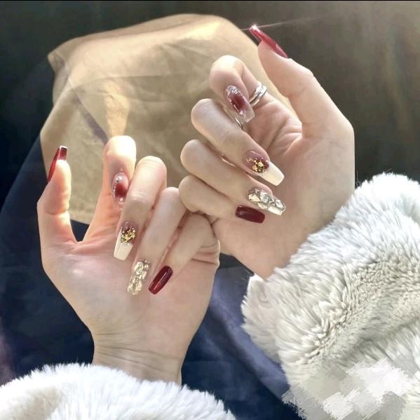 七星关区颜谜美容馆