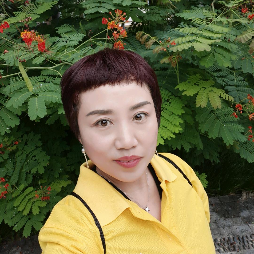 爱美丽成云