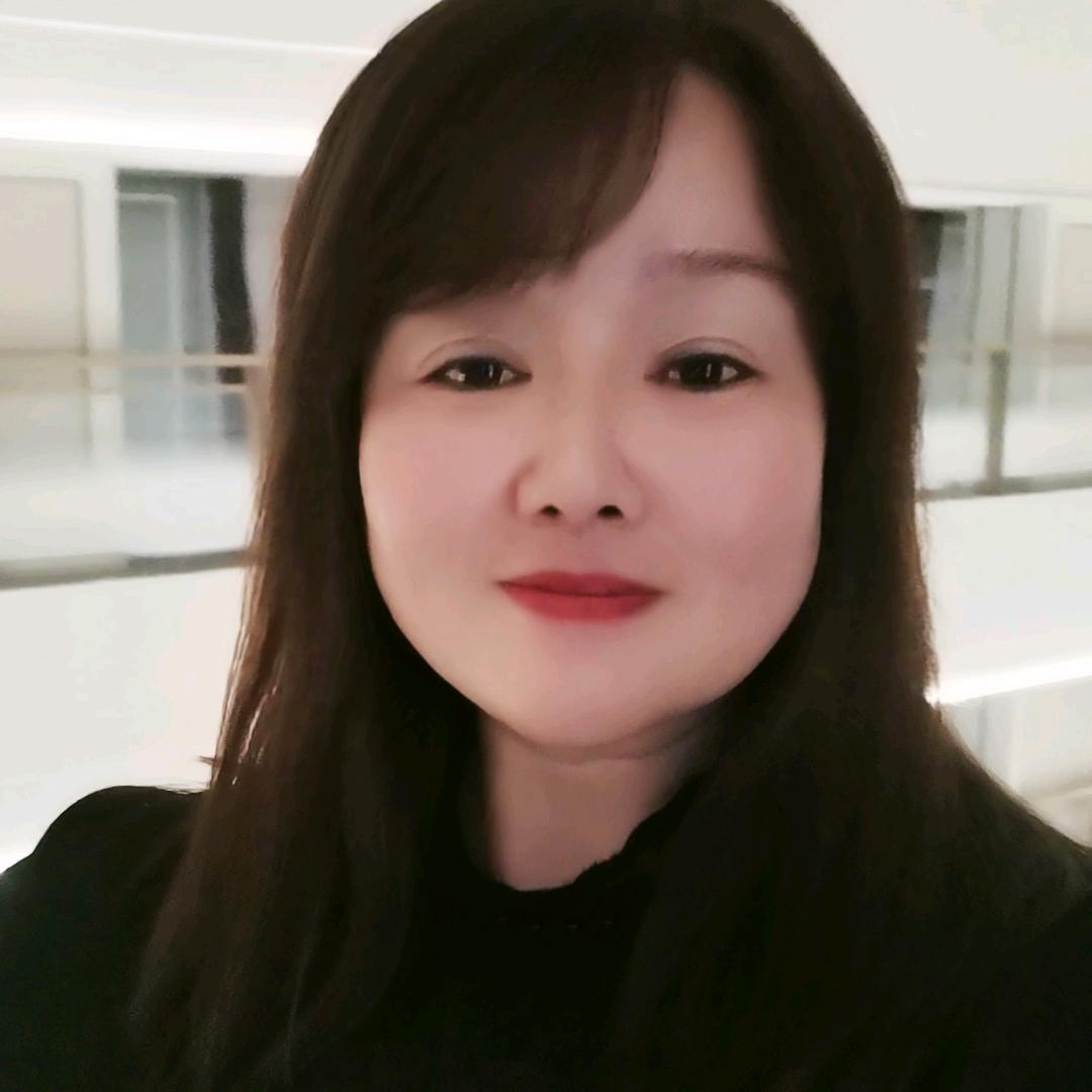 快乐就好🌸