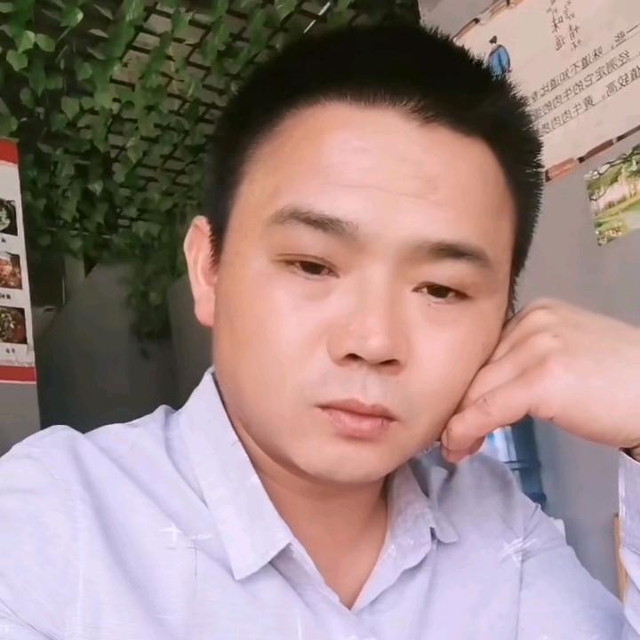 默默的等