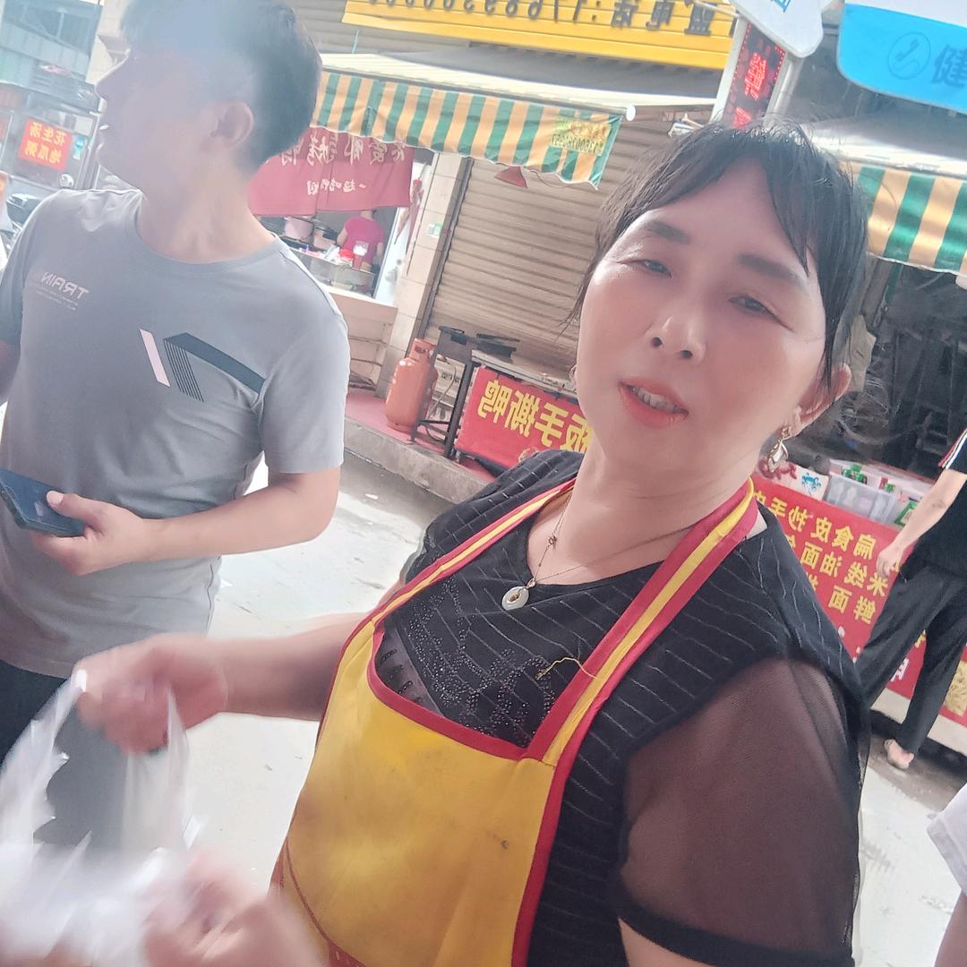 魏小云