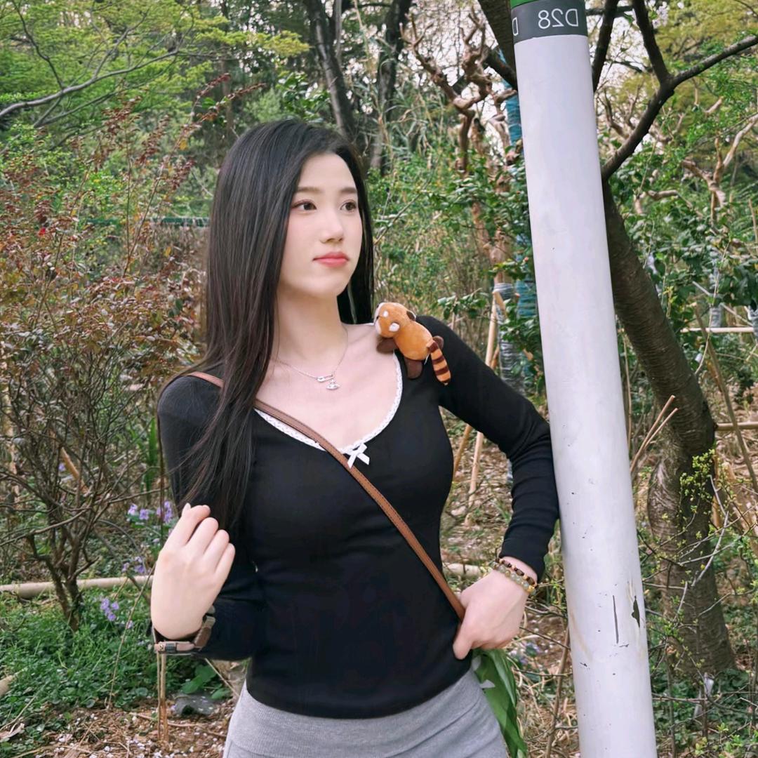 沂沂爱工作