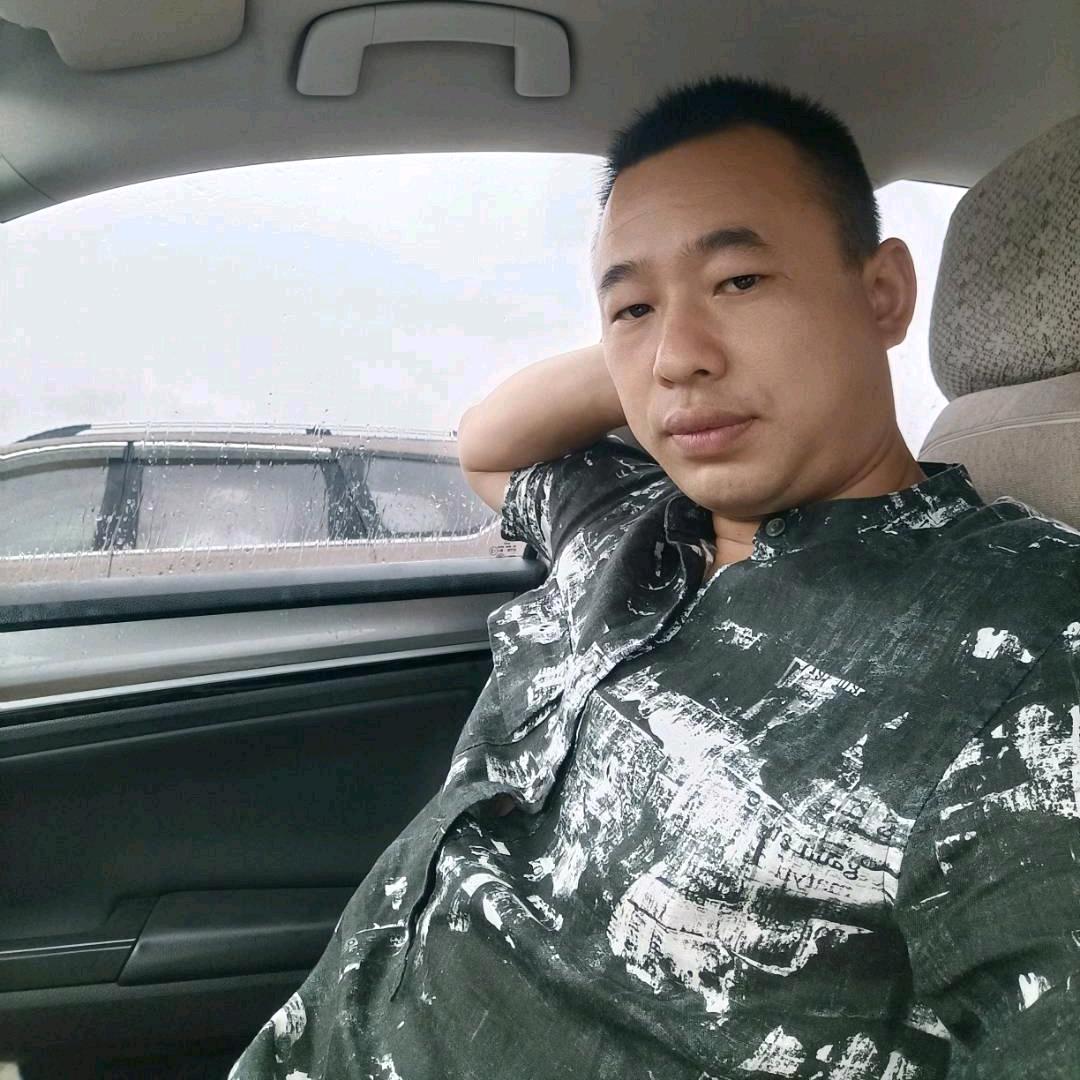 家在贵州遵义（单身）