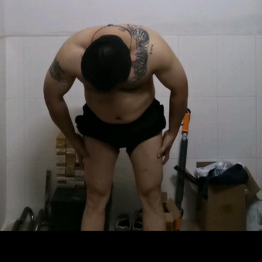 @自律的胖子