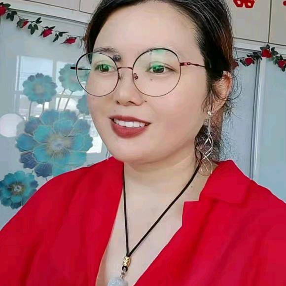 糯小兔（小号）开播号在主页