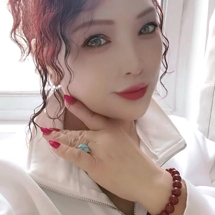 张依@🎉🌹🔥❤拒绝聊天。