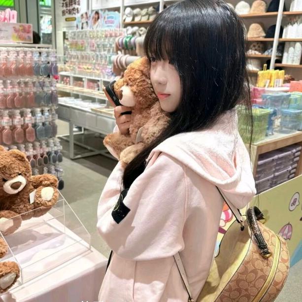 猫猫复活ᯠ _ ̫ _ ̥ ᯄ