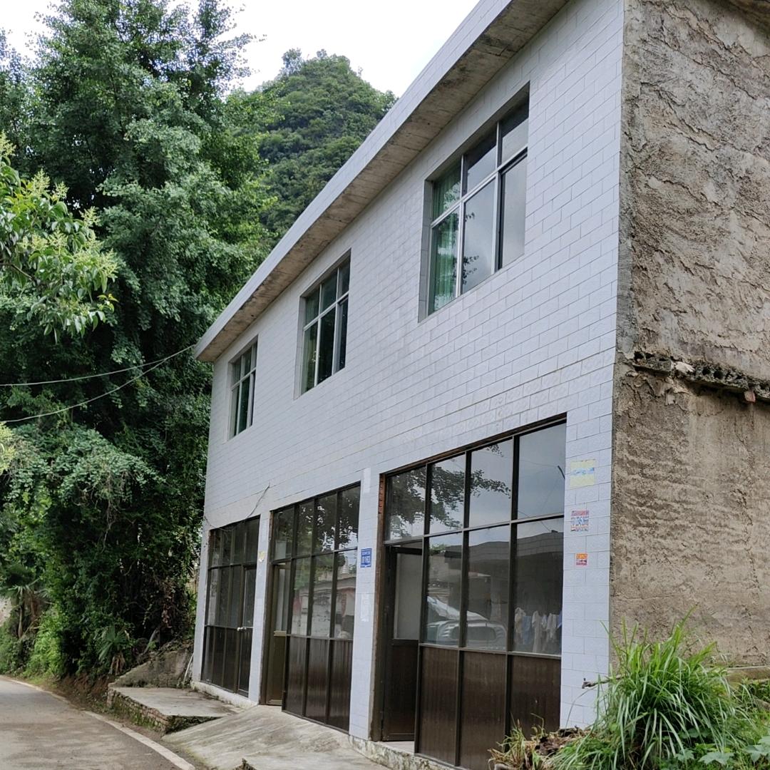 (❁´◡`❁)*✲ﾟ*沉默不语(❁´◡`